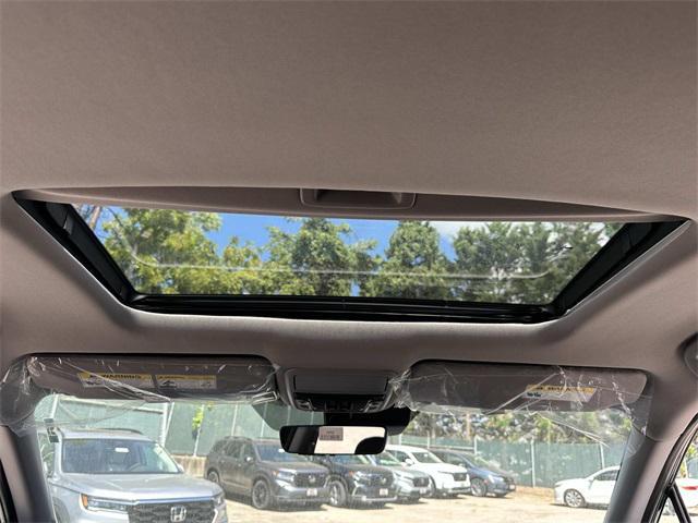 new 2025 Honda Ridgeline car, priced at $40,060