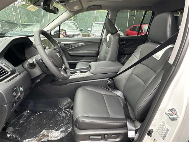 new 2025 Honda Ridgeline car, priced at $40,487