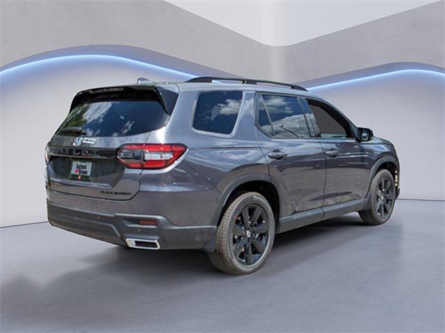 new 2025 Honda Pilot car, priced at $51,499