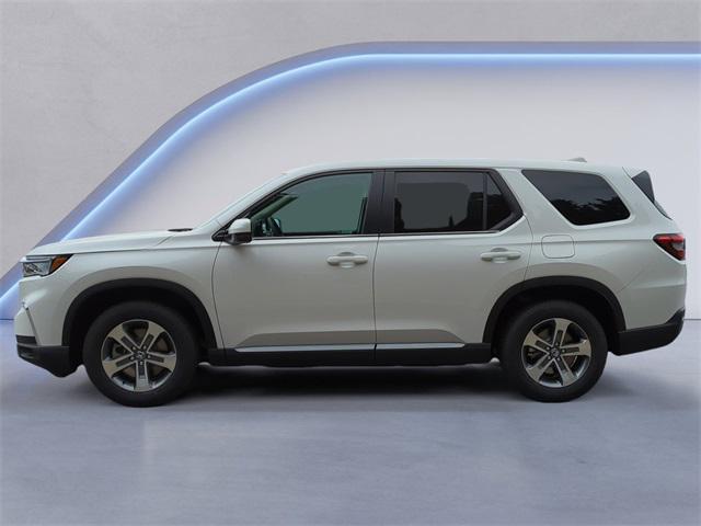 new 2025 Honda Pilot car, priced at $44,985