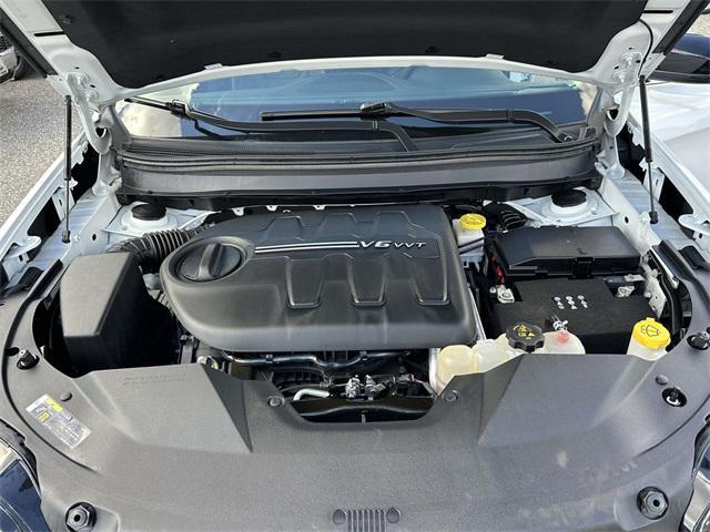 used 2022 Jeep Cherokee car, priced at $24,606