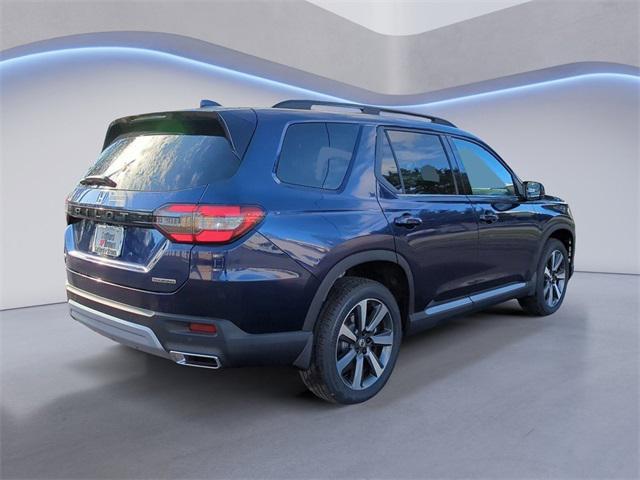 new 2025 Honda Pilot car, priced at $48,758