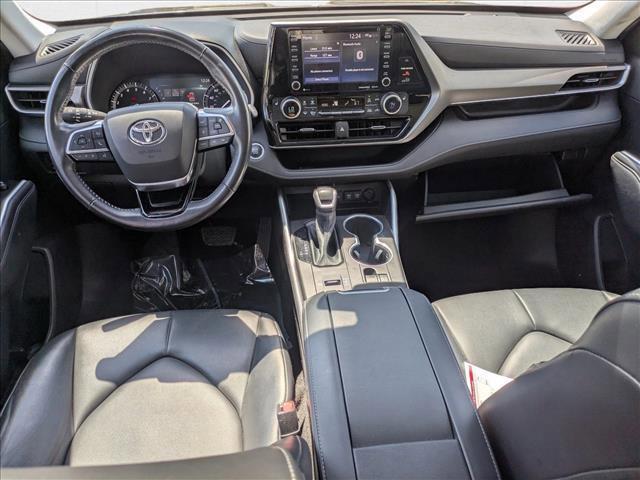 used 2021 Toyota Highlander car, priced at $26,497