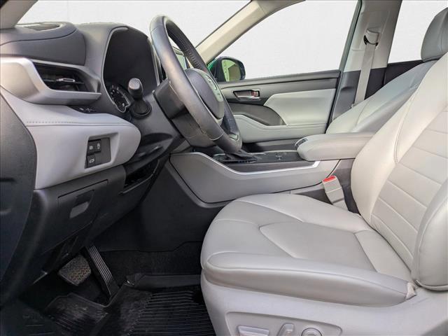 used 2024 Toyota Highlander car, priced at $40,995
