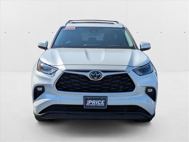 used 2023 Toyota Highlander car, priced at $37,918