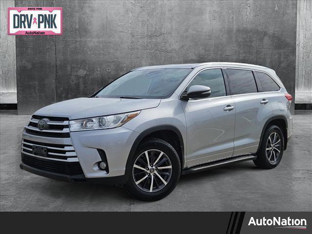 used 2018 Toyota Highlander car, priced at $16,995