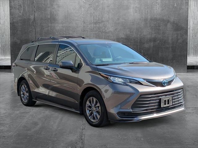 used 2022 Toyota Sienna car, priced at $35,990