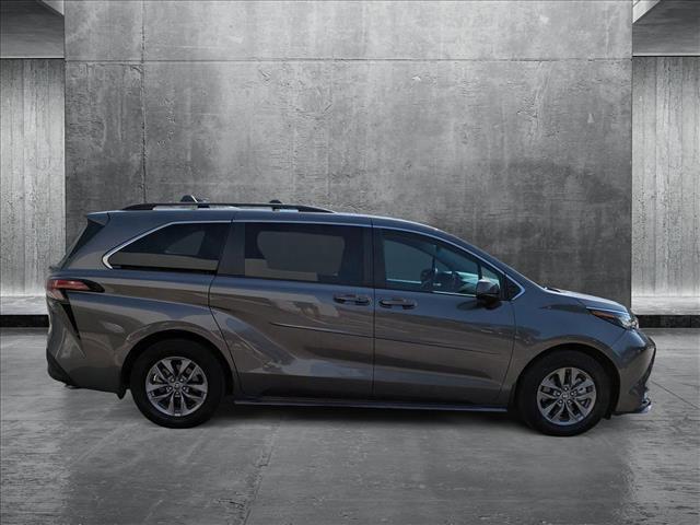 used 2022 Toyota Sienna car, priced at $35,990