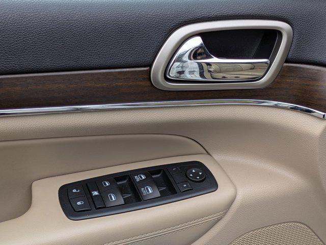 used 2015 Jeep Grand Cherokee car, priced at $14,259