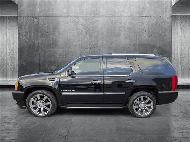used 2009 Cadillac Escalade car, priced at $10,598