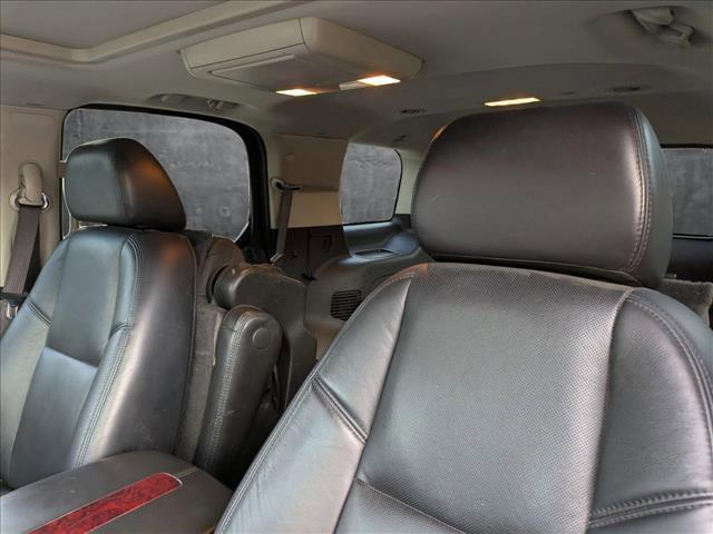 used 2009 Cadillac Escalade car, priced at $10,598