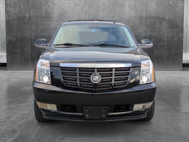 used 2009 Cadillac Escalade car, priced at $10,598