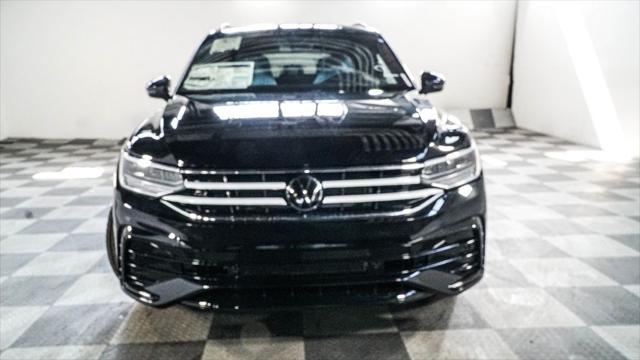 new 2024 Volkswagen Tiguan car, priced at $35,879