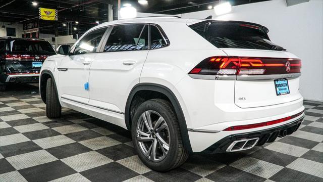 new 2024 Volkswagen Atlas Cross Sport car, priced at $45,325