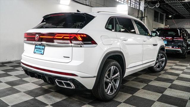 new 2024 Volkswagen Atlas Cross Sport car, priced at $45,325