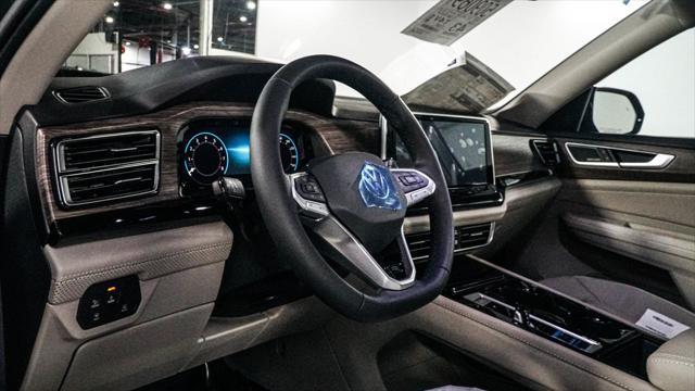 new 2025 Volkswagen Atlas car, priced at $56,601