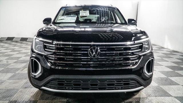 new 2025 Volkswagen Atlas car, priced at $50,901