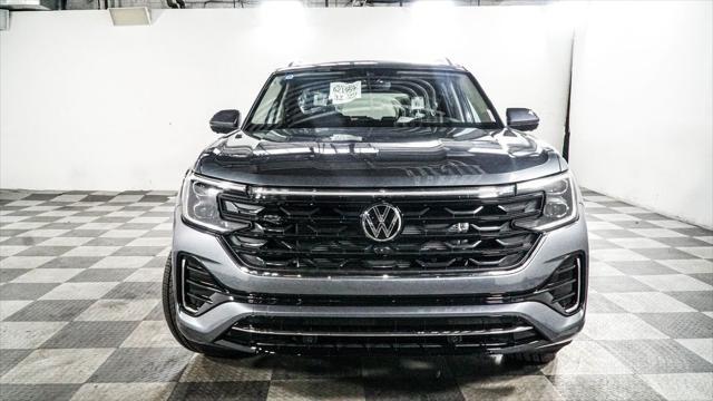 new 2024 Volkswagen Atlas car, priced at $50,488