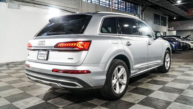 used 2022 Audi Q7 car, priced at $33,049