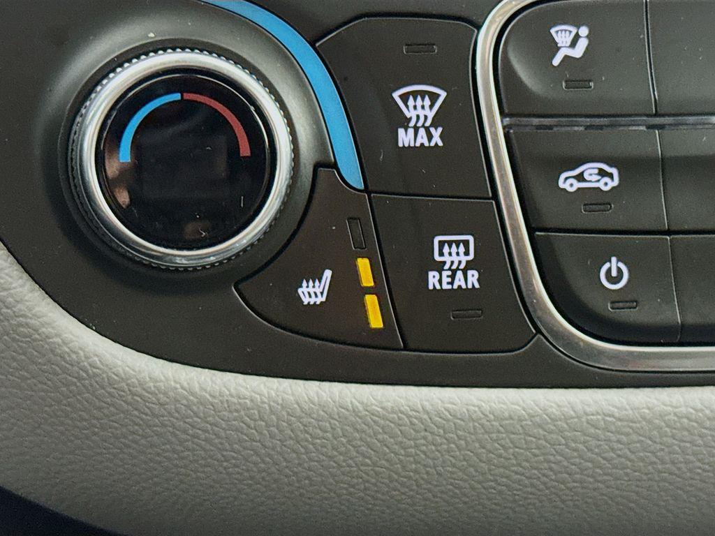 used 2024 Chevrolet Equinox car, priced at $21,571