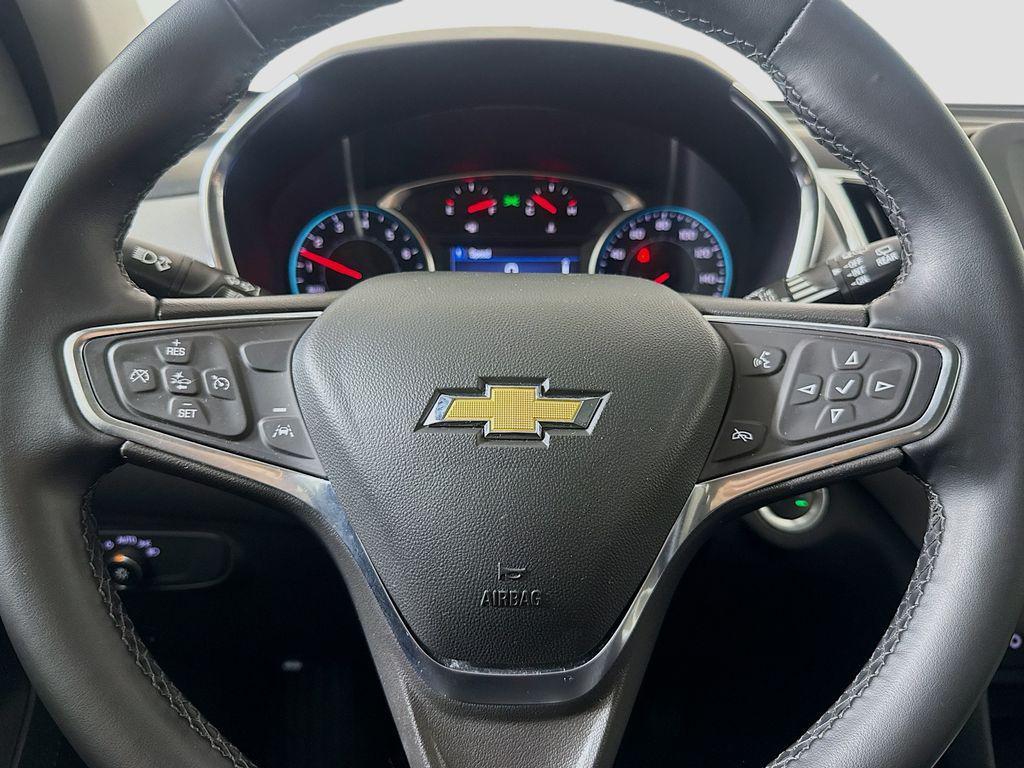 used 2024 Chevrolet Equinox car, priced at $21,571