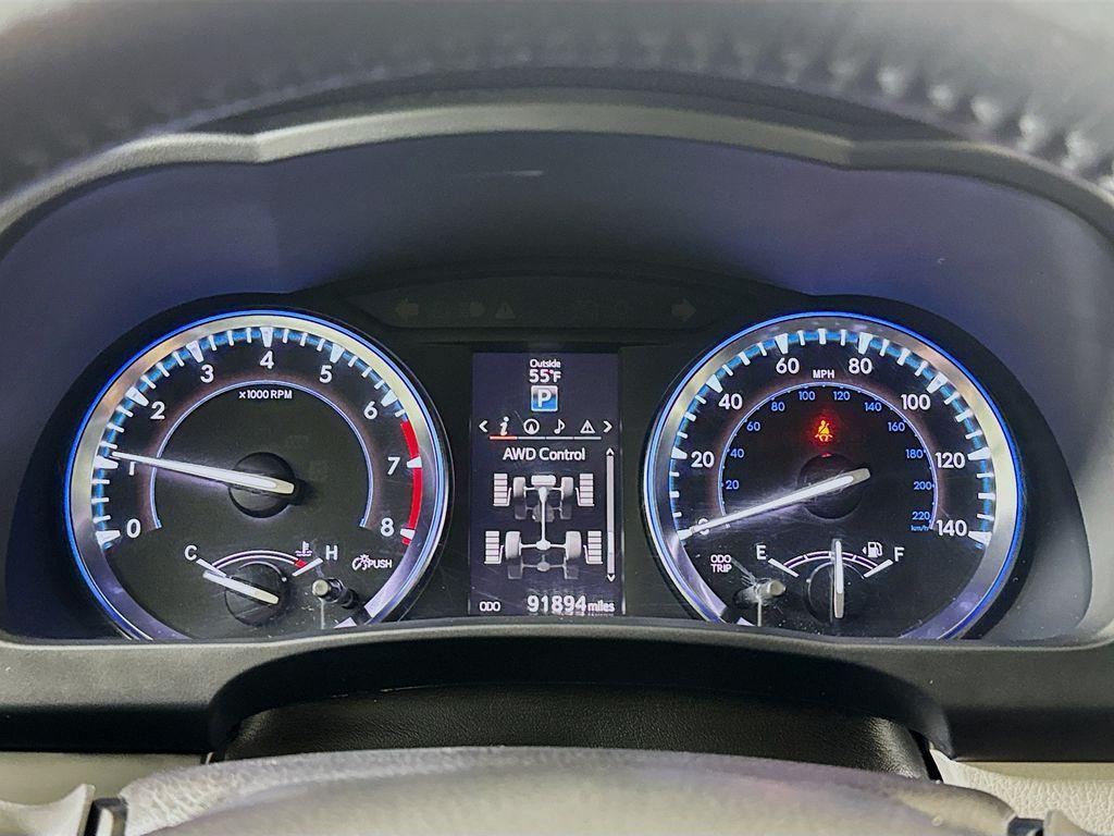 used 2015 Toyota Highlander car, priced at $20,988