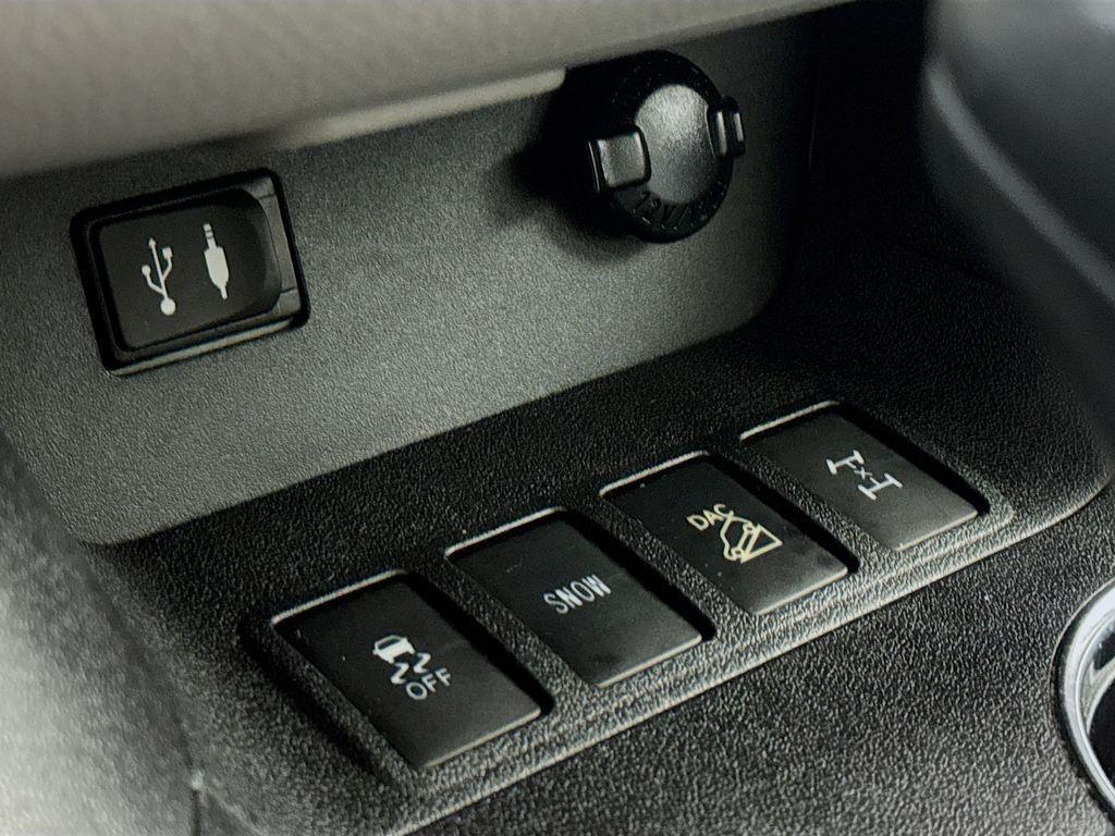 used 2015 Toyota Highlander car, priced at $20,988