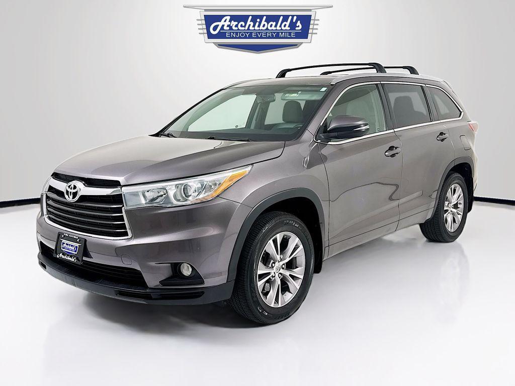 used 2015 Toyota Highlander car, priced at $20,988