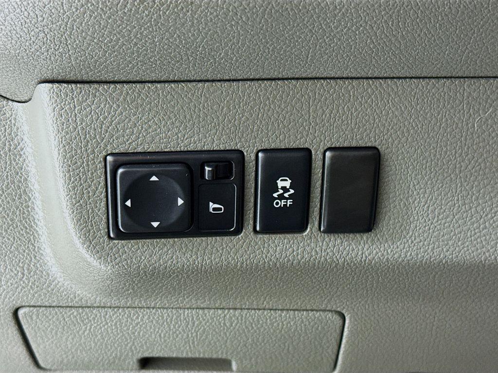 used 2018 Nissan NV Passenger NV3500 HD car, priced at $35,438