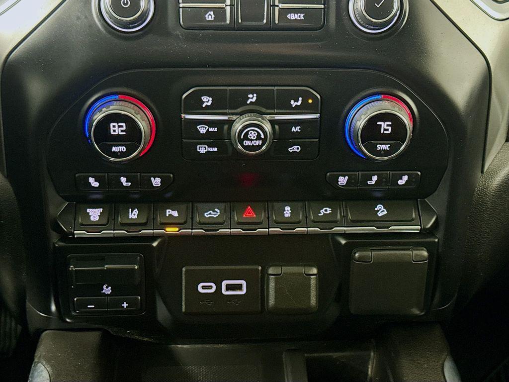 used 2021 Chevrolet Silverado 2500 car, priced at $59,426