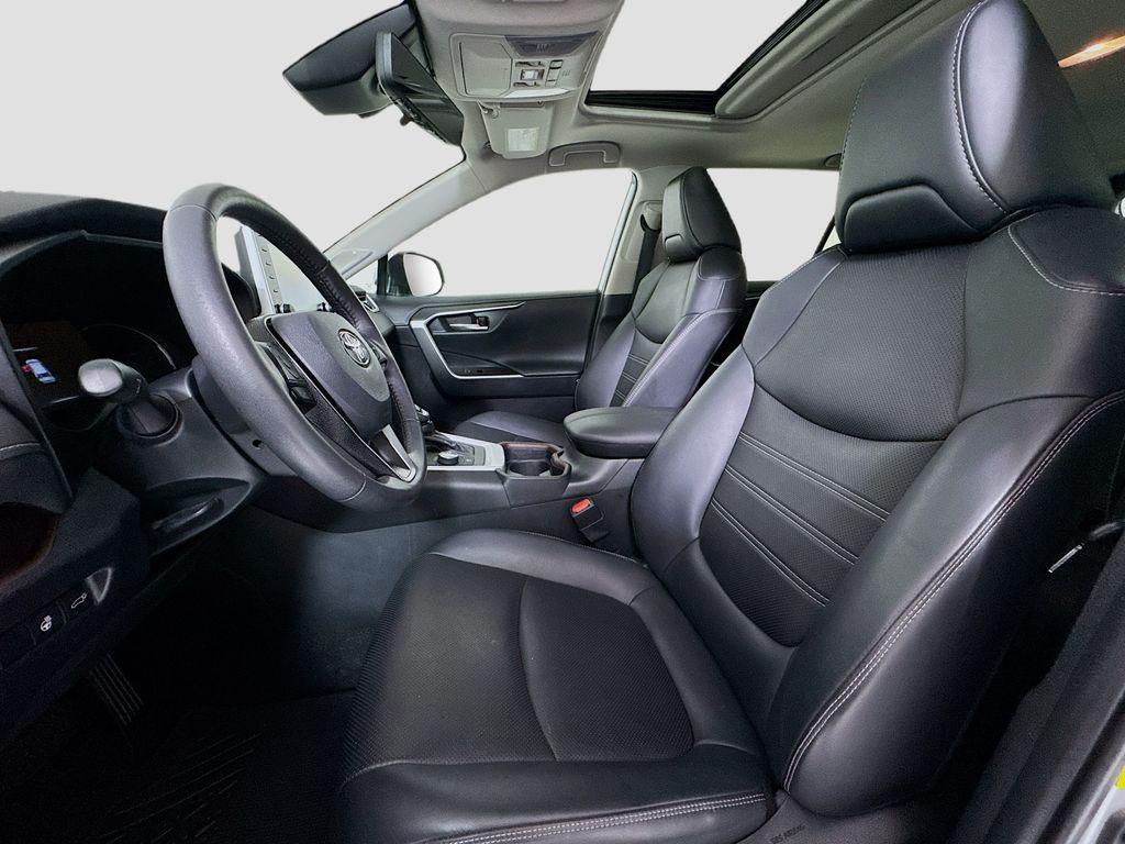 used 2020 Toyota RAV4 Hybrid car, priced at $35,028