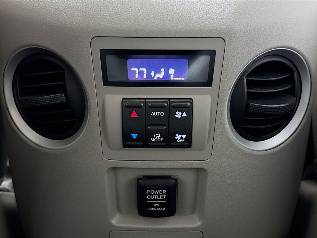 used 2015 Honda Pilot car