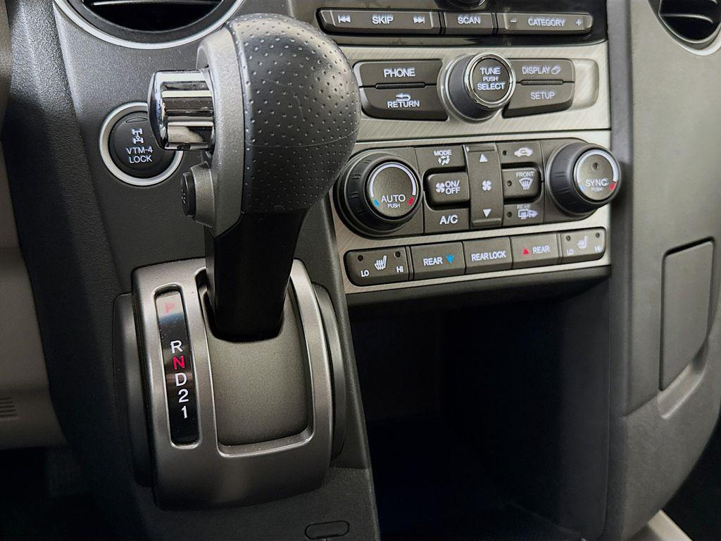 used 2015 Honda Pilot car