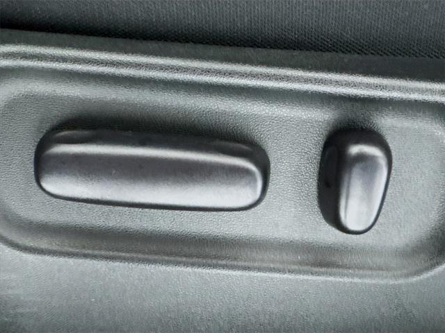 used 2020 Toyota Tacoma car, priced at $35,812