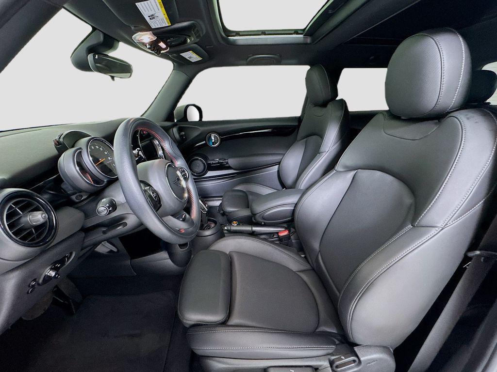 used 2020 MINI Hardtop car, priced at $22,661