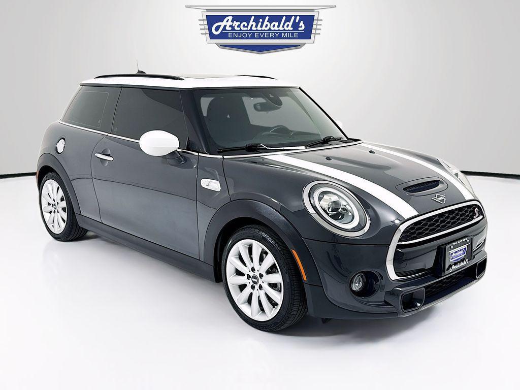 used 2020 MINI Hardtop car, priced at $22,661