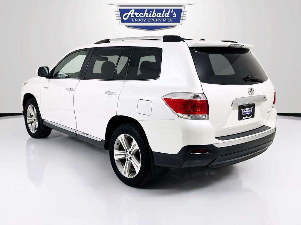 used 2012 Toyota Highlander car, priced at $13,993
