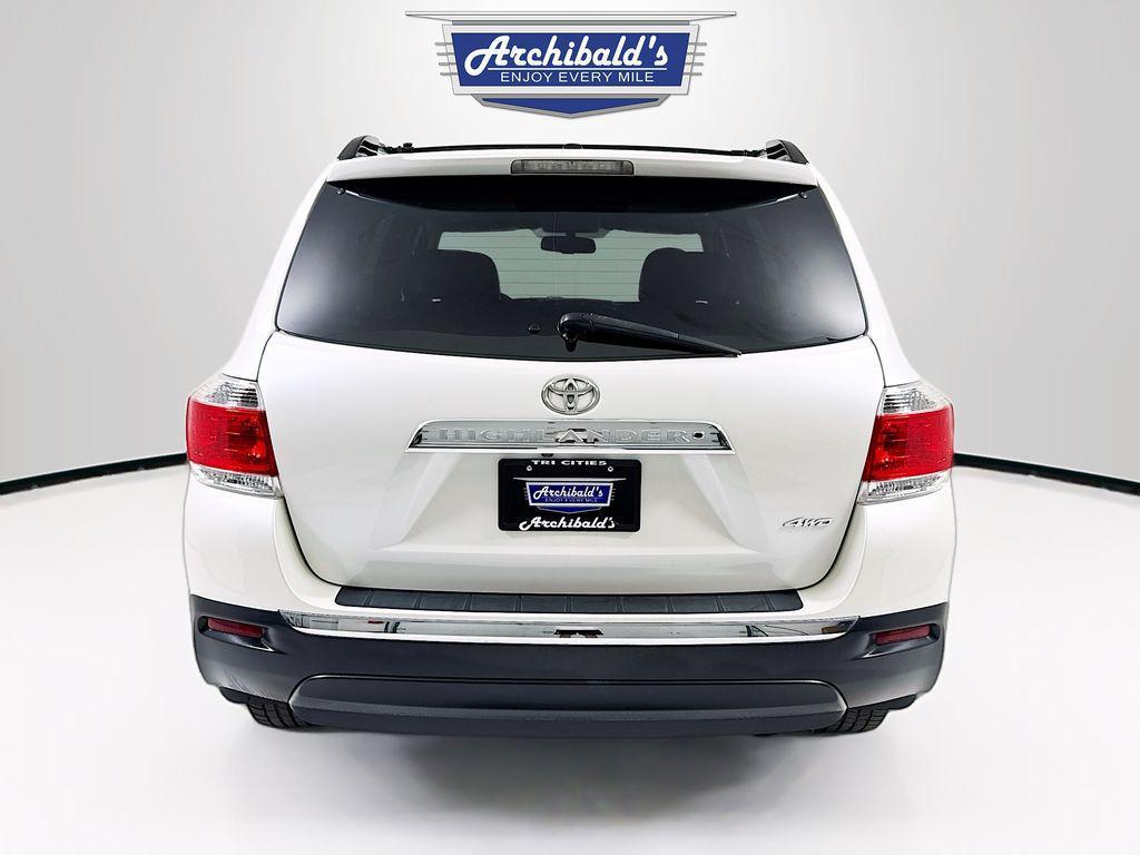 used 2012 Toyota Highlander car, priced at $13,993
