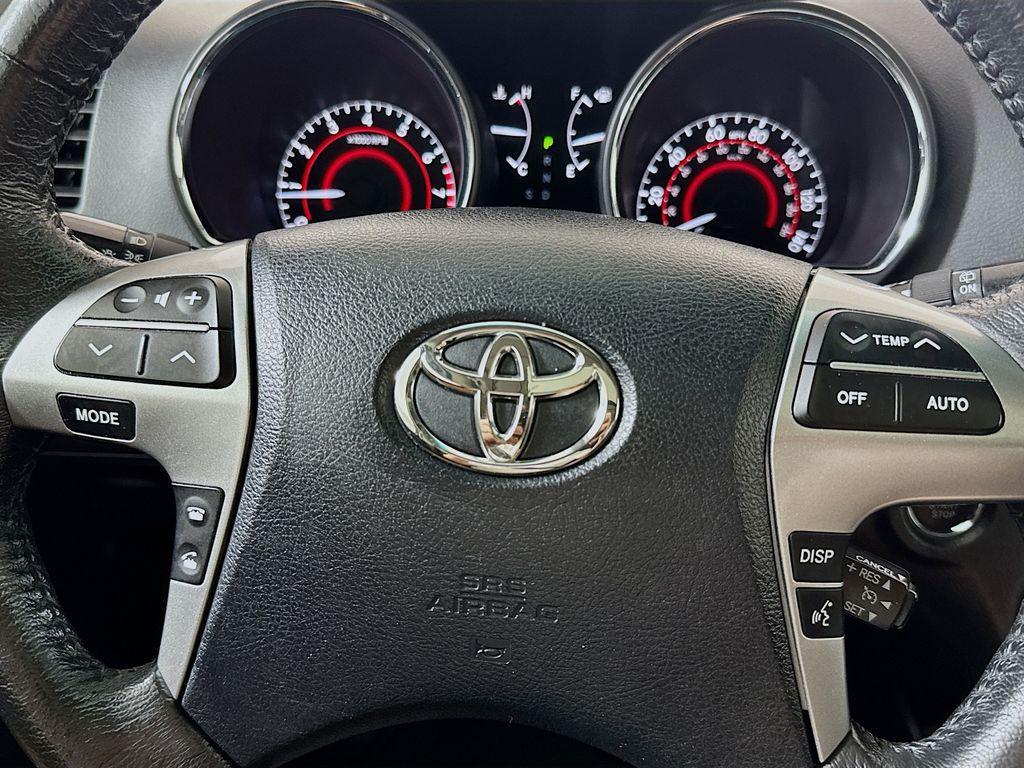used 2012 Toyota Highlander car, priced at $13,993