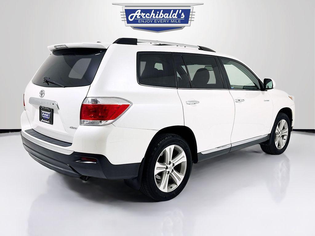 used 2012 Toyota Highlander car, priced at $13,993