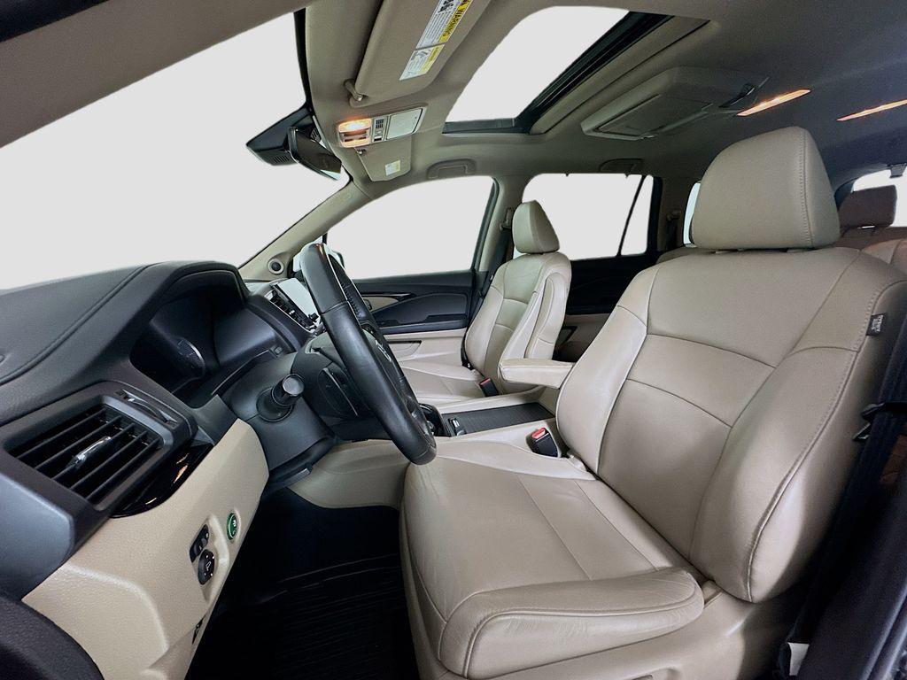 used 2019 Honda Pilot car, priced at $25,042
