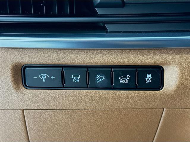 used 2025 Kia Telluride car, priced at $50,902