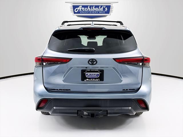 used 2021 Toyota Highlander car, priced at $34,777