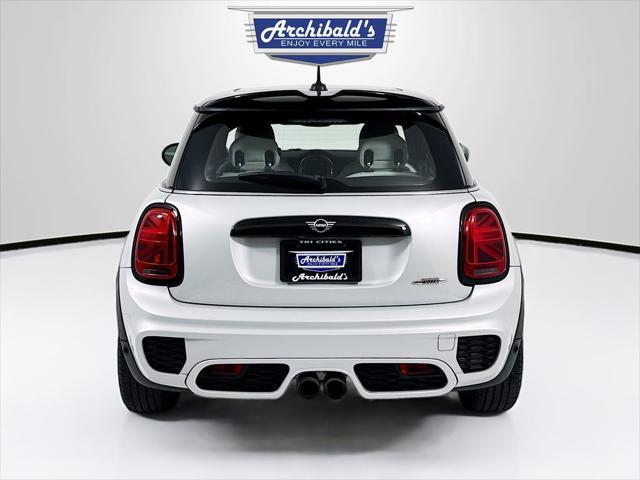 used 2021 MINI Hardtop car, priced at $25,457