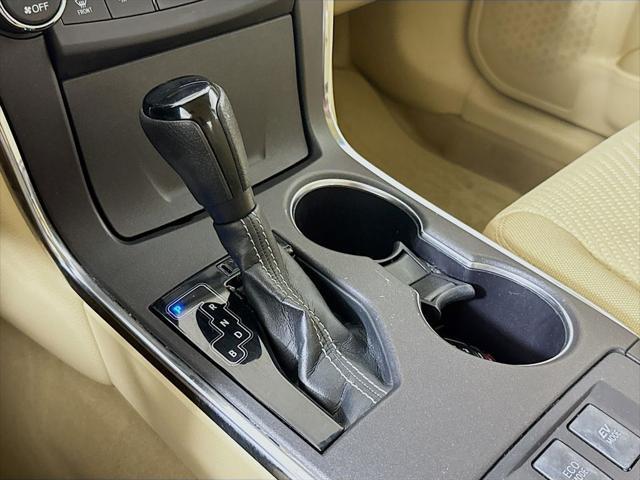 used 2016 Toyota Camry Hybrid car, priced at $14,538