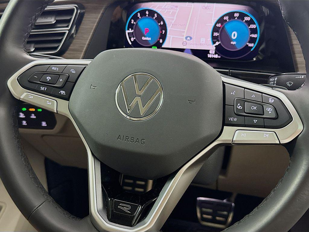used 2024 Volkswagen Atlas car, priced at $44,559
