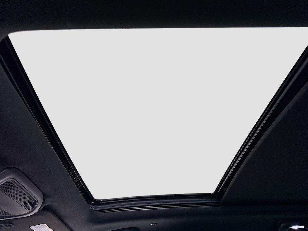 used 2022 Cadillac XT5 car, priced at $39,999