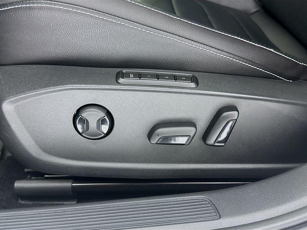 used 2023 Volkswagen Jetta car, priced at $20,866