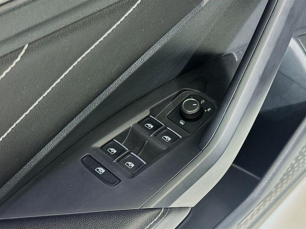 used 2023 Volkswagen Jetta car, priced at $20,866