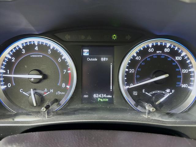 used 2018 Toyota Highlander car, priced at $30,106